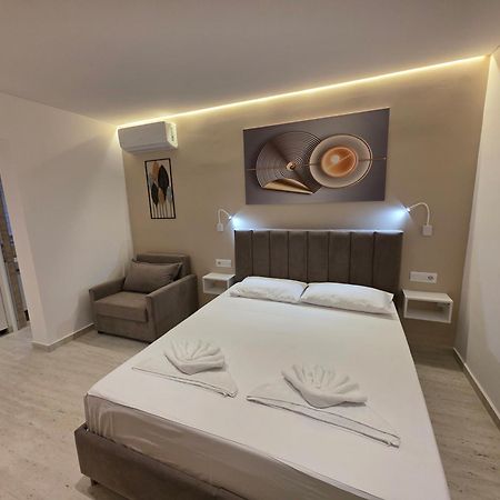 Apartments Veliaj كساميل المظهر الخارجي الصورة