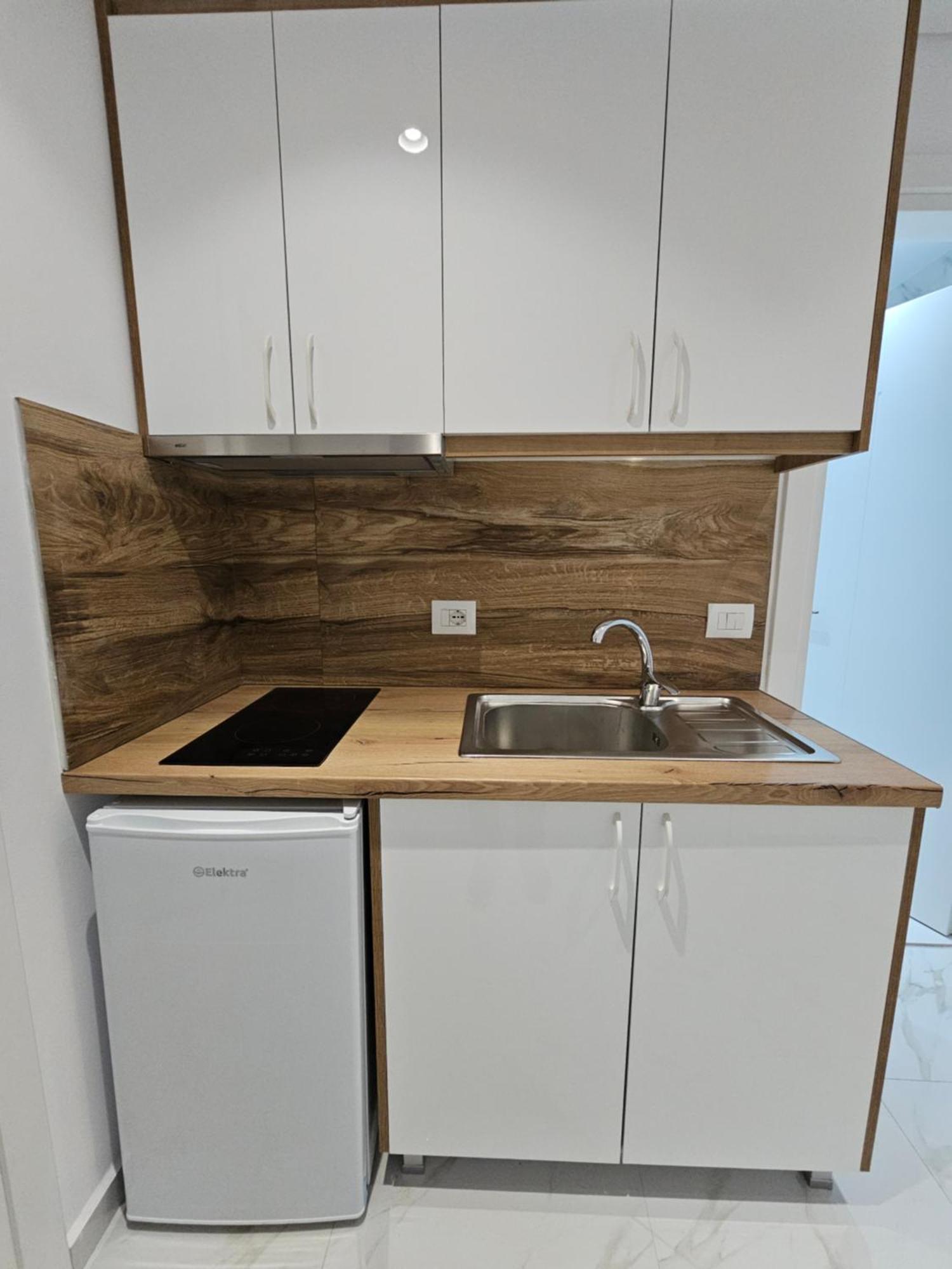 Apartments Veliaj كساميل المظهر الخارجي الصورة