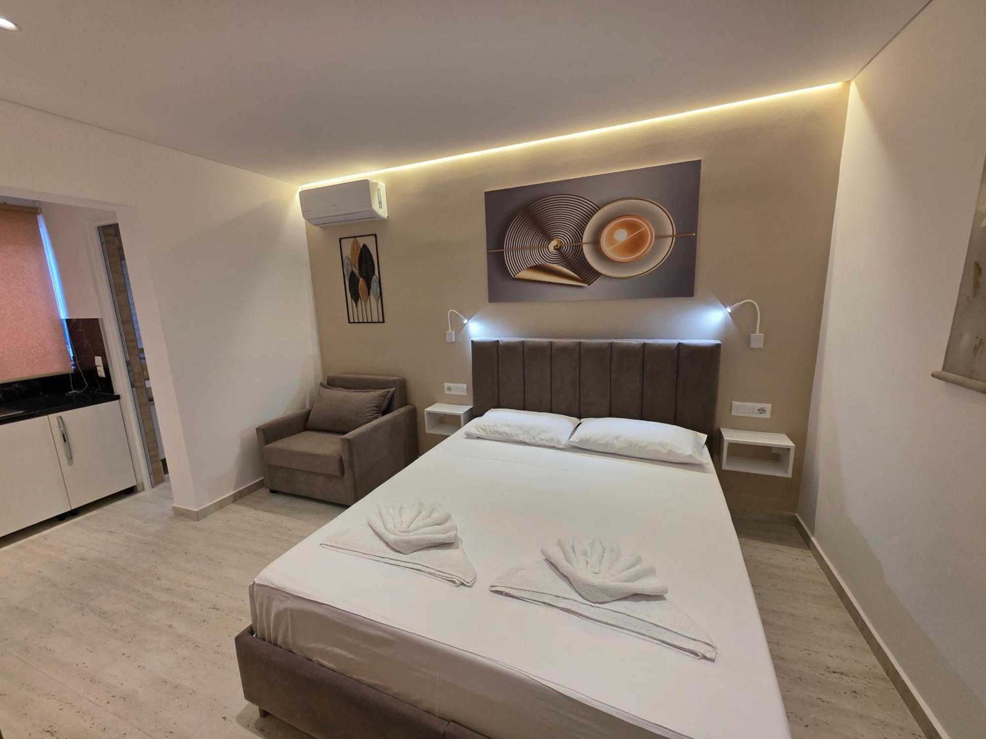 Apartments Veliaj كساميل المظهر الخارجي الصورة
